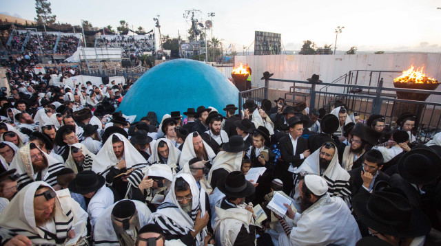 חסידים (צילום: פלאש 90)