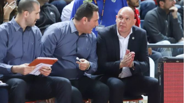 נבן ספאחיה עם גיא גודס וטל בורשטיין (צילום: דני מרון)