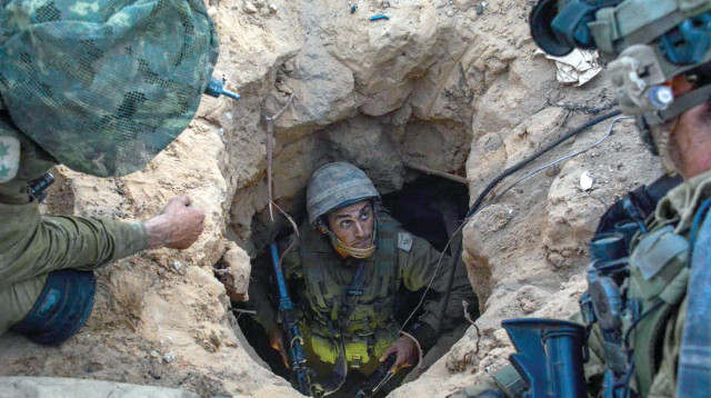 חשיפת מנהרה במבצע צוק איתן (צילום: דובר צה"ל)