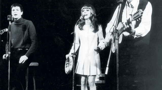 החלונות הגבוהים (צילום: קלוד לוי, אהרון יוסלביץ)