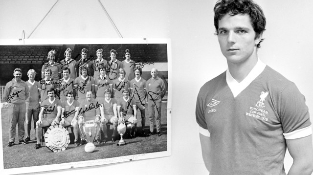 אבי כהן בליברפול (צילום: שמואל רחמני)