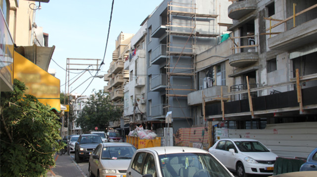 סוכת אבלים ברצועת עזה למהנדס הפלסטיני פאדי אל בטאש  (צילום: AFP)