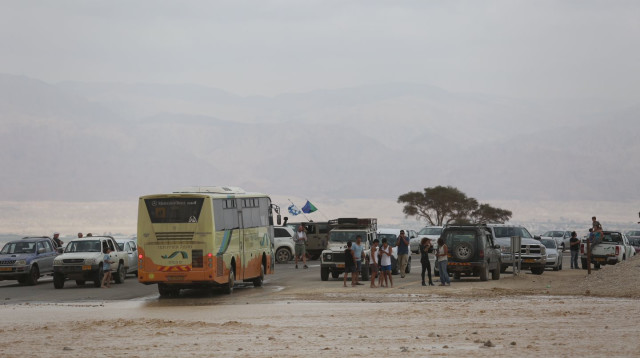 מאמצי החילוץ בנחל צפית (צילום: הדס פרוש, פלאש 90)