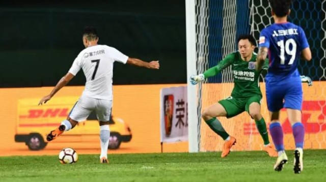 ערן זהבי (צילום: הליגה הסינית האתר הרשמי)