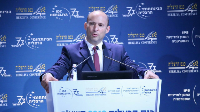 נפתלי בנט (צילום: אבשלום ששוני)