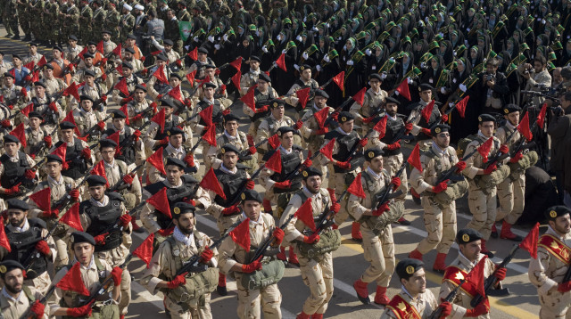 חיילי משמרות המהפכה באיראן (צילום: רויטרס)