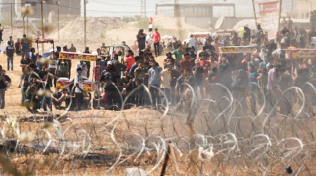 צעדת השיבה: הפרות סדר אלימות של פלסטינים בגדר בעזה  (צילום: דובר צה"ל)