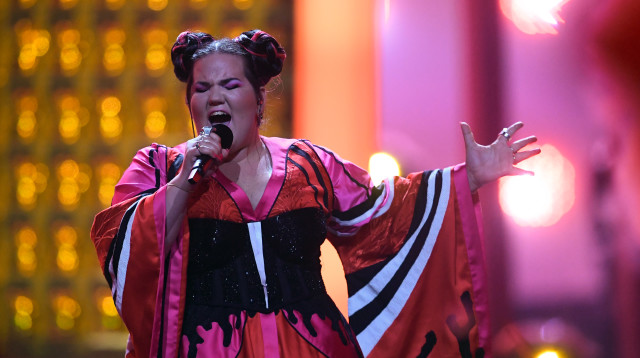 נטע ברזילי בגמר האירוויזיון (צילום: AFP)