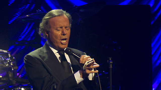 חוליו איגלסיאס (צילום: AFP)