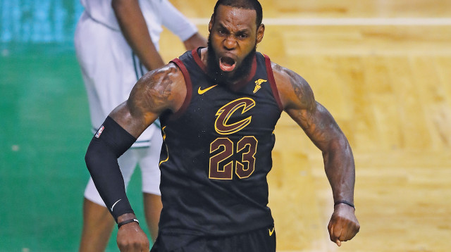 לברון ג'יימס (צילום: AFP)