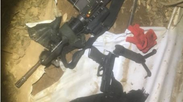 הנשק שנחטף מהחייל  (צילום: דוברות המשטרה)