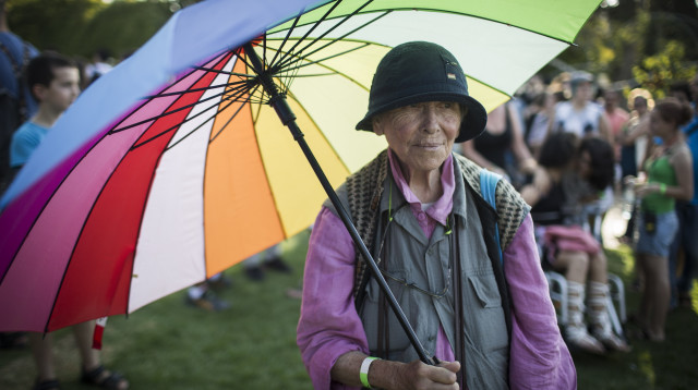 קשישה להט"בית (צילום: הדס פרוש, פלאש 90)