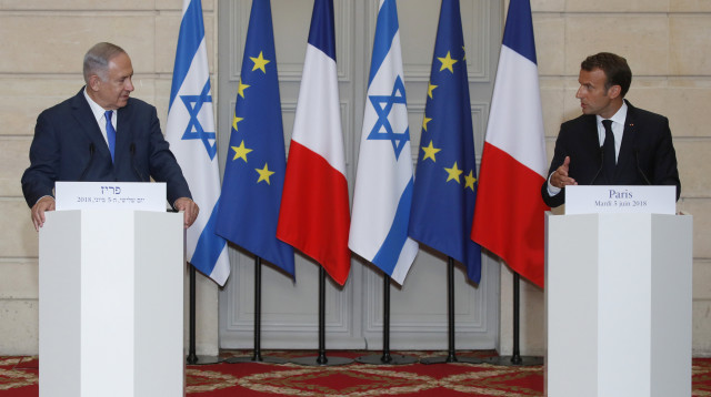 עמנואל מקרון, בנימין נתניהו (צילום: AFP)