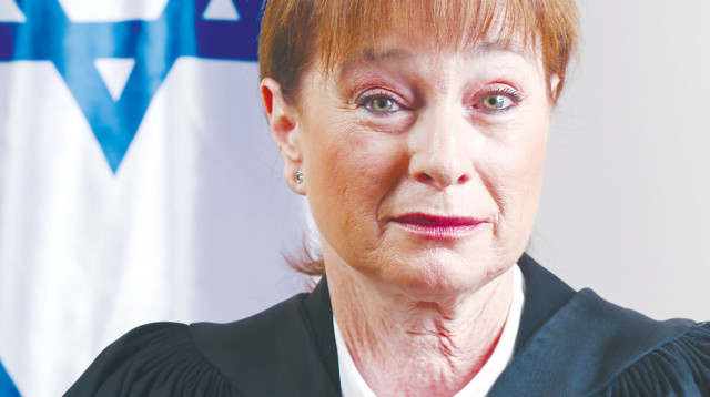 השופטת ענת ברון (צילום: יוסי זמיר פלאש 90)