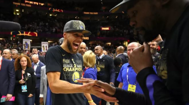 סטף קרי (צילום: AFP)