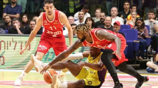 ריצ'ארד האוול, בר טימור (צילום: עדי אבישי)