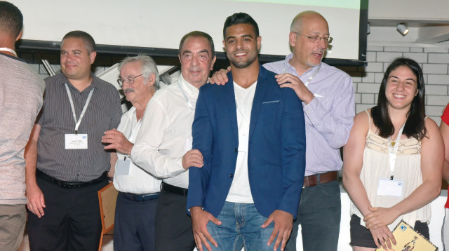 מלגות לספורטאים מפעל הפיס (צילום: %אבשלום ששוני%)