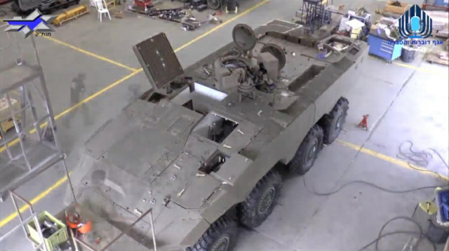 נגמ"ש האיתן (צילום: דובר צה"ל)