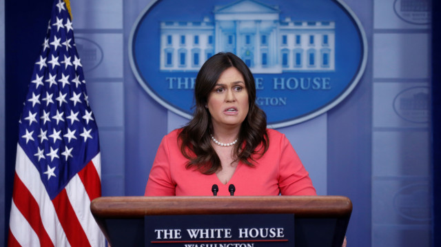 דוברת הבית הלבן שרה סנדרס (צילום: רויטרס)