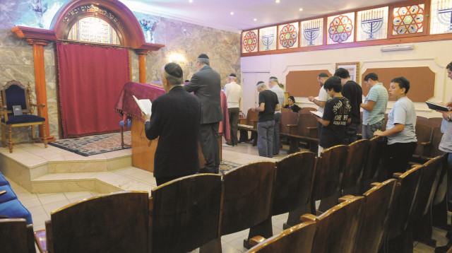 יהודים בטורקיה (צילום: ראובן קסטרו)