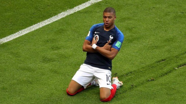 קיליאן אמבפה (צילום: AFP)