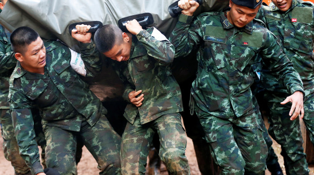 חילוץ הנעדרים בתאילנד (צילום: רויטרס)