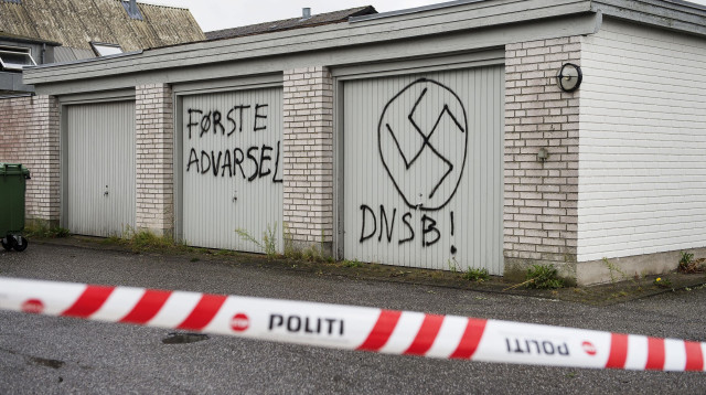 ריסוס צלב קרס בדנמרק (צילום: רויטרס)