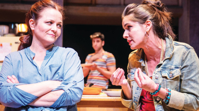 "רומיאו ואמא", שרה פון שוורצה, ענת מגן שבו (צילום: ז'ראר אלון)