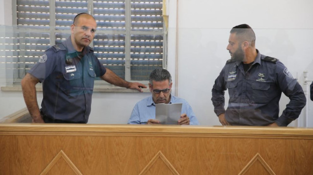 גונן שגב בבית המשפט (צילום: עמית שאבי, פול)