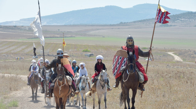 שחזור הקרב בקרני חיטין (צילום: מאיר וקנין)