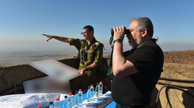 אביגדור ליברמן (צילום: אריאל חרמוני, משרד הביטחון)