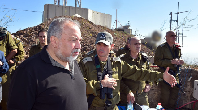 אביגדור ליברמן (צילום: אריאל חרמוני, משרד הביטחון)