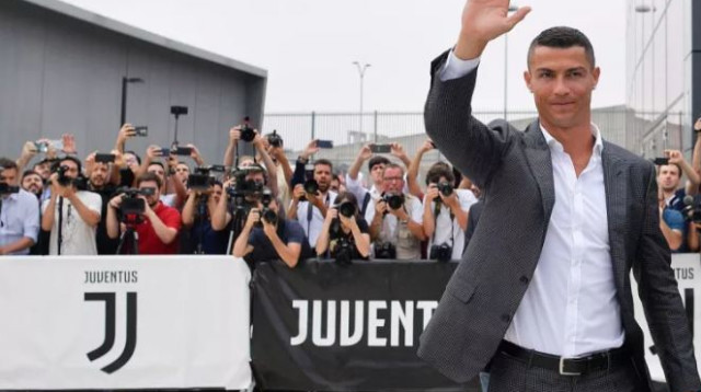 כריסטיאנו רונאלדו (צילום: האתר הרשמי)