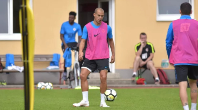 טל בן חיים  (צילום: האתר הרשמי)