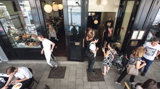 מסעדת בראסרי  (צילום: אנטולי מיכאלו)