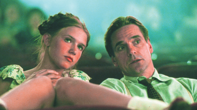 לוליטה 1997 (צילום: יס)