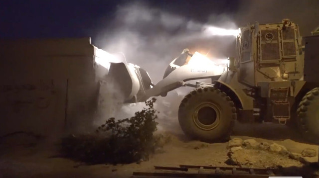 הריסת בית המחבל  (צילום: דובר צה"ל)