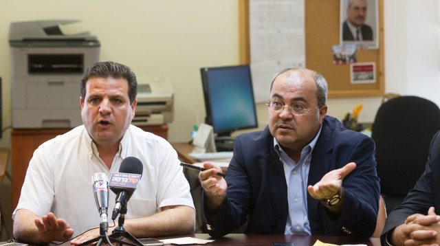 אחמד טיבי ואיימן עודה (צילום: מרים אלסטר, פלאש 90)