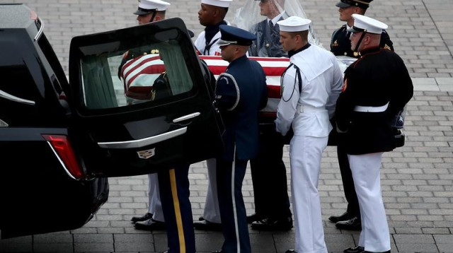 טקס האשכבה של ג'ון מקיין (צילום: רויטרס)