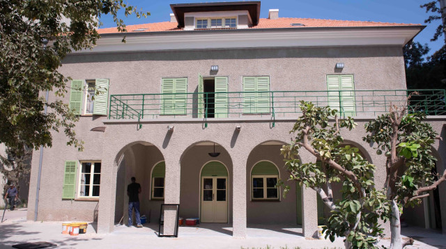 בית ראש הממשלה בתל אביב (צילום: דובר צה"ל)