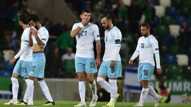 שחקני נבחרת ישראל  (צילום: Getty images)