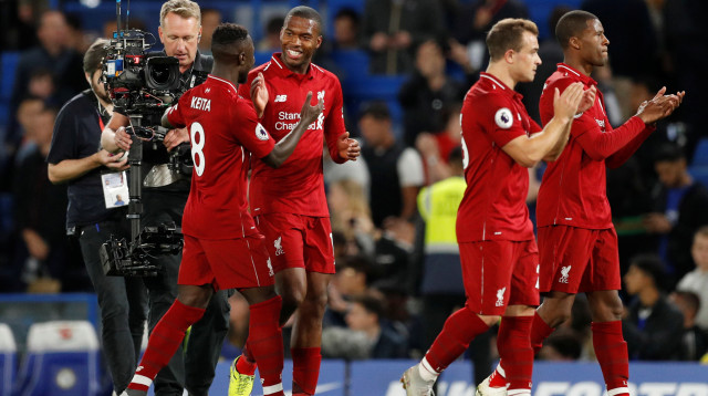 סטארידג' חוגג עם שחקני ליברפול (צילום: רויטרס)