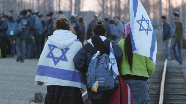 מסע לפולין, ארכיון (למצולמים אין קשר לנאמר בכתבה) (צילום: אלכס רוזקובסקי)