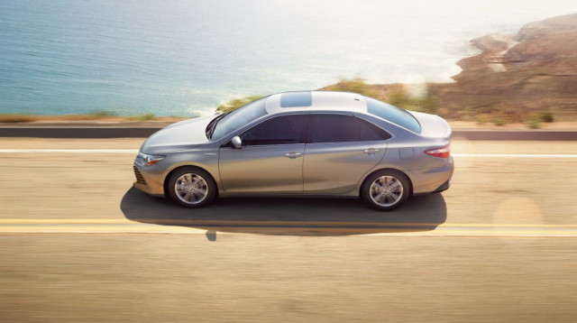 טויוטה קאמרי (צילום: jpeg image)