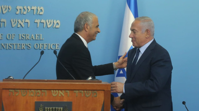 שר האוצר כחלון ורה"מ נתניהו (צילום: מרק ישראל סלם)