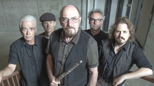 ג'ת'רו טאל  (צילום: לאטם ווינדזור)