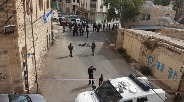 זירת הפיגוע בחברון (צילום: ציפי שליסל, TPS)