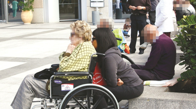 קשישים סיעודיים (צילום: אלוני מור)