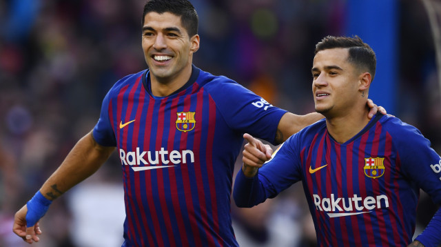 קוטיניו וסוארס חוגגים (צילום: AFP)