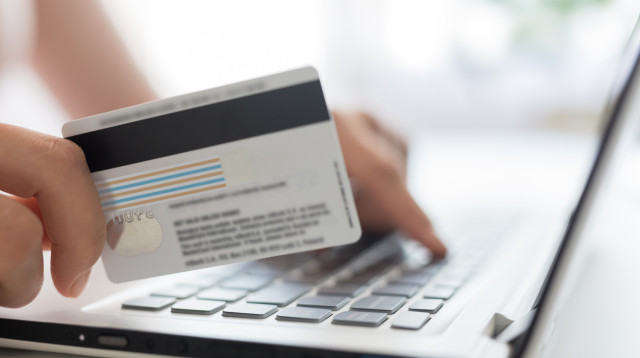 קניות ברשת, צילום אילוסטרציה (צילום: istockphoto)